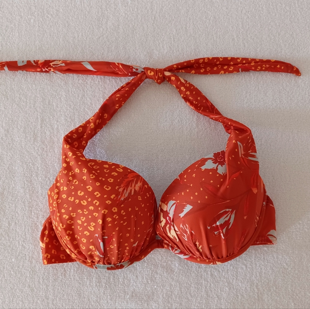 VENUS Summer Meadows Bikini Top, size 34B/32C/36A